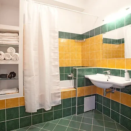 Apartment Lannova Park Prague