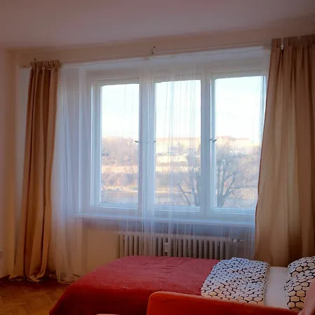 Lannova Park Apartment *